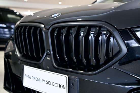 BMW-X6-2025