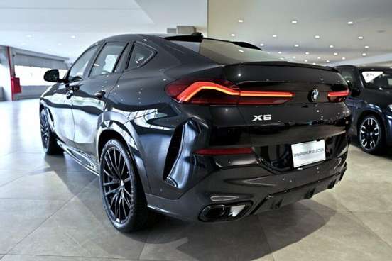 BMW-X6-2025