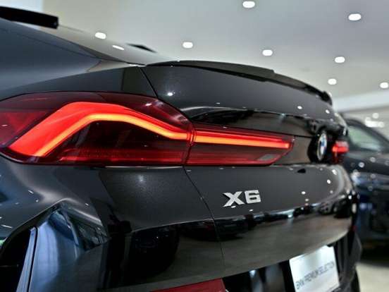 BMW-X6-3.0 TWINPOWER GASOLINA XDRIVE40I M SPORT DARK EDITION AUTOMÁTICO BMW-X6-2025