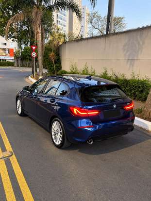 BMW-118i-2019