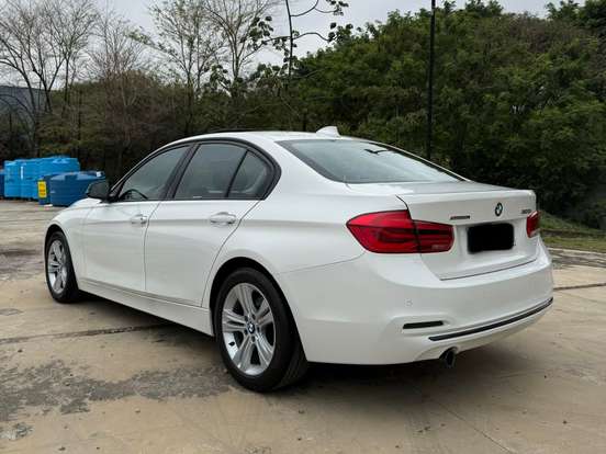 BMW-320i-2.0 SPORT GP 16V TURBO ACTIVE FLEX 4P AUTOMÁTICO BMW-320i-2016