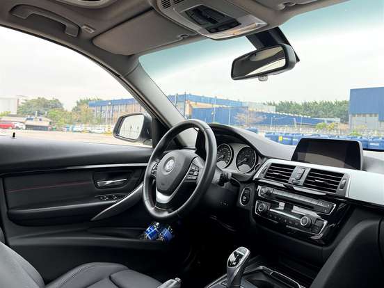 BMW-320i-2.0 SPORT GP 16V TURBO ACTIVE FLEX 4P AUTOMÁTICO BMW-320i-2016
