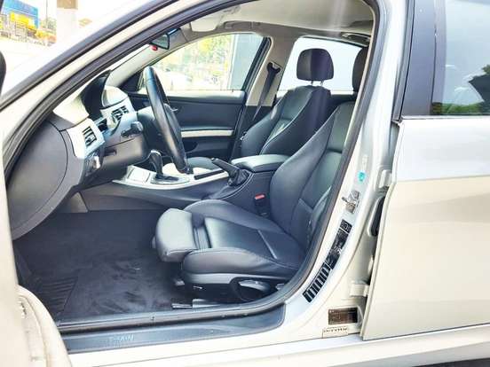 BMW-320i-2.0 TOP 16V GASOLINA 4P AUTOMÁTICO BMW-320i-2010