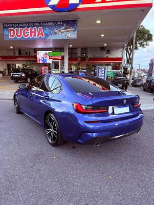 BMW 330e 2.0 16V TURBO HÍBRIDO M SPORT AUTOMÁTICO