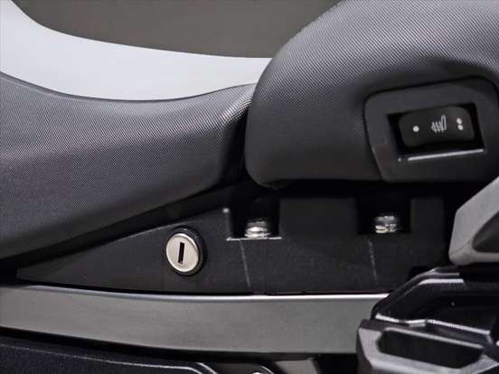BMW-R 1300 GS ADVENTURE TRIPLE BLACK-2025