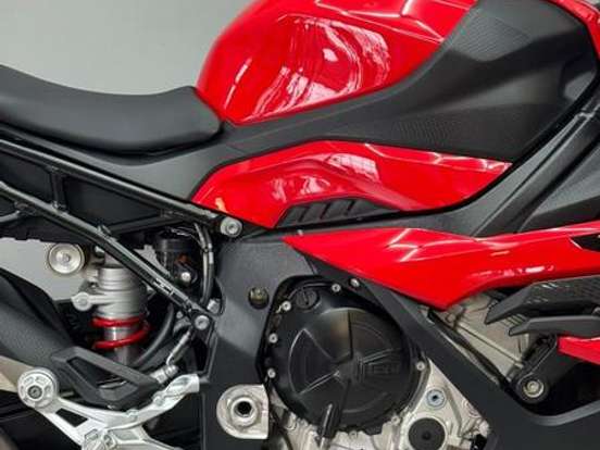 BMW-S 1000 RR BMW-S 1000 RR-2024
