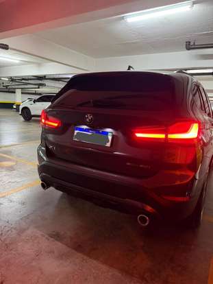 BMW-X1-2021