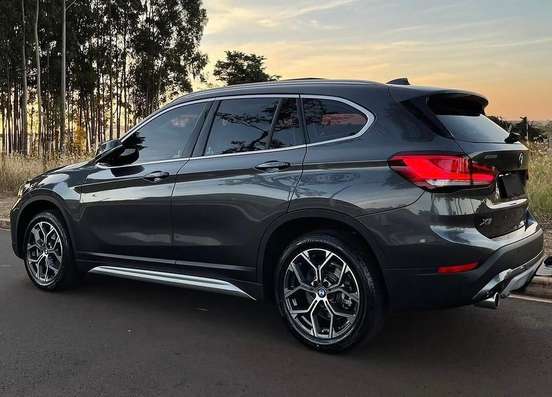 BMW-X1-2.0 16V TURBO ACTIVEFLEX SDRIVE20I X-LINE 4P AUTOMÁTICO BMW-X1-2020