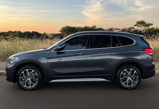 BMW-X1-2.0 16V TURBO ACTIVEFLEX SDRIVE20I X-LINE 4P AUTOMÁTICO BMW-X1-2020
