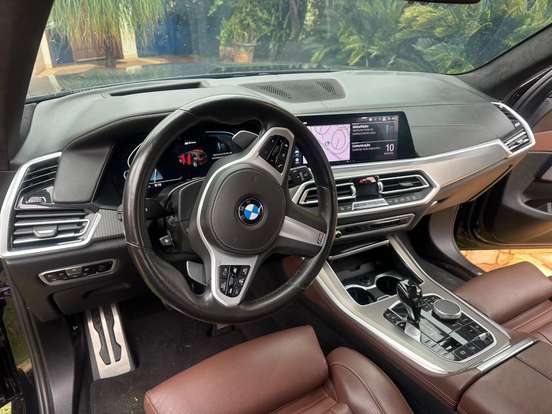 BMW-X5-2020
