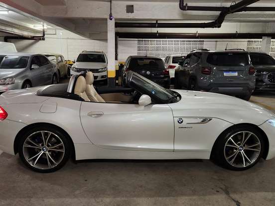 BMW-Z4-2.0 16V TURBO GASOLINA SDRIVE20I AUTOMÁTICO BMW-Z4-2014