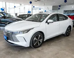 BYD KING 1.5 DM-I PHEV GS AUTOMÁTICO BYD KING 1.5 DM-I PHEV GS AUTOMÁTICO