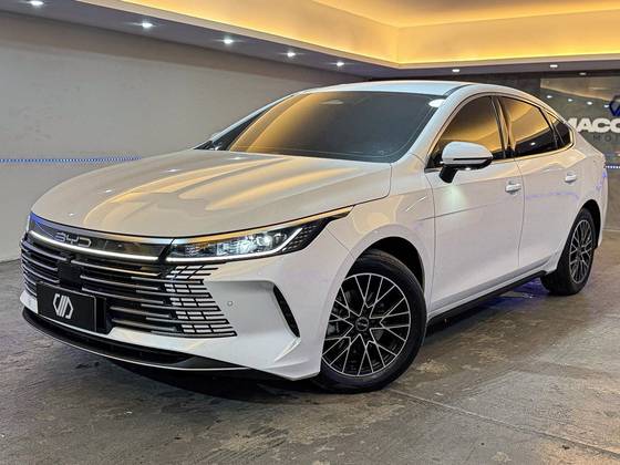 BYD KING 1.5 DM-I PHEV GS AUTOMÁTICO