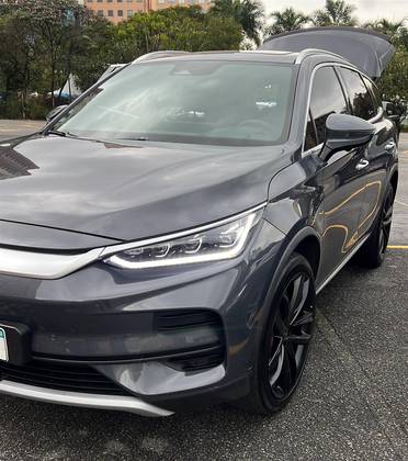 BYD TAN ELÉTRICO AWD
