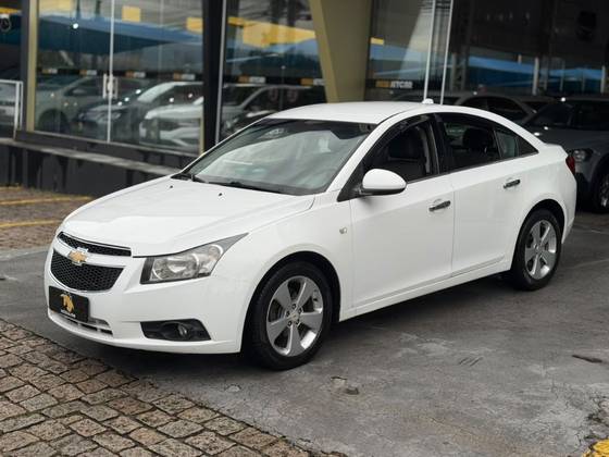 CHEVROLET CRUZE 1.8 LT 16V FLEX 4P MANUAL