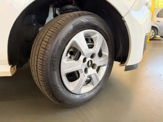 CHEVROLET-MONTANA-2017