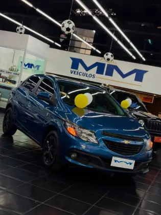 CHEVROLET ONIX 1.0 MPFI LT 8V FLEX 4P MANUAL