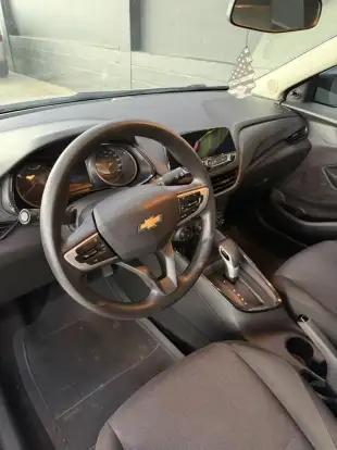 CHEVROLET-ONIX-2021