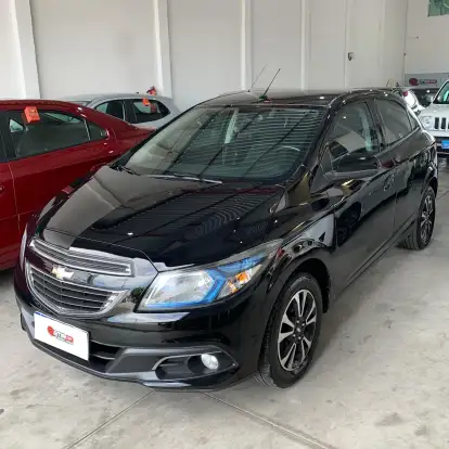 CHEVROLET-ONIX-1.4 MPFI LTZ 8V FLEX 4P AUTOMÁTICO CHEVROLET-ONIX-2013