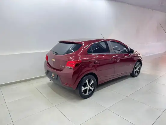 CHEVROLET-ONIX-2017