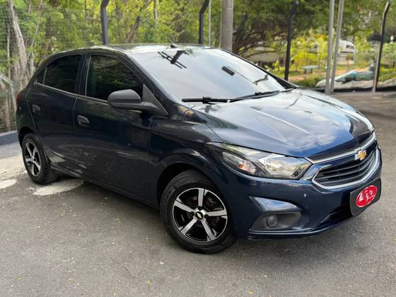 CHEVROLET ONIX 1.0 MPFI JOY 8V FLEX 4P MANUAL