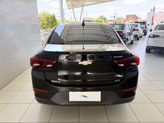 CHEVROLET-ONIX-2022