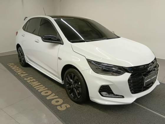 CHEVROLET ONIX 1.0 TURBO FLEX RS AUTOMÁTICO