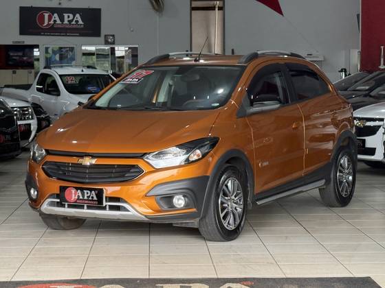 CHEVROLET ONIX 1.4 MPFI ACTIV 8V FLEX 4P AUTOMÁTICO