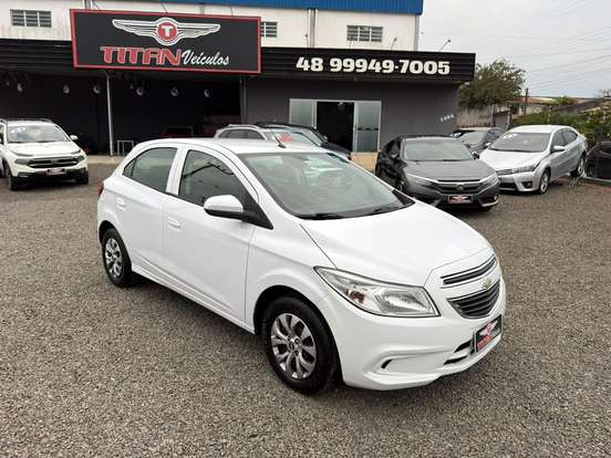 CHEVROLET-ONIX-1.4 MPFI LT 8V FLEX 4P AUTOMÁTICO CHEVROLET-ONIX-2014