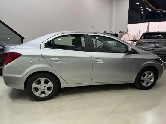 CHEVROLET-PRISMA-2019