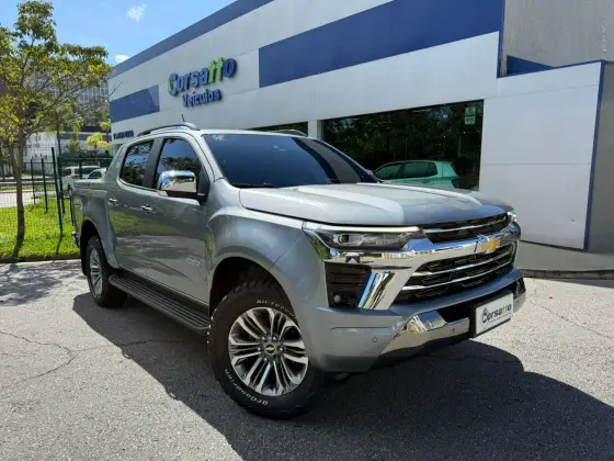 CHEVROLET S10 2.8 16V TURBO DIESEL HIGH COUNTRY CD 4X4 AUTOMÁTICO