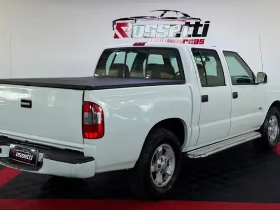 CHEVROLET-S10-2.8 4X2 CD 12V TURBO INTERCOOLER DIESEL 4P MANUAL CHEVROLET-S10-2001