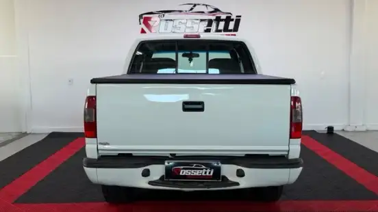 CHEVROLET-S10-2001