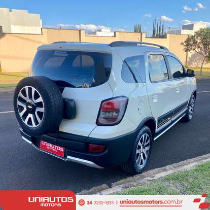 CHEVROLET-SPIN-1.8 ACTIV 8V FLEX 4P AUTOMÁTICO CHEVROLET-SPIN-2017