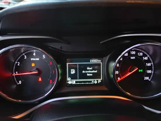 CHEVROLET-TRACKER-2022
