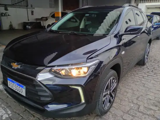 CHEVROLET-TRACKER-2023
