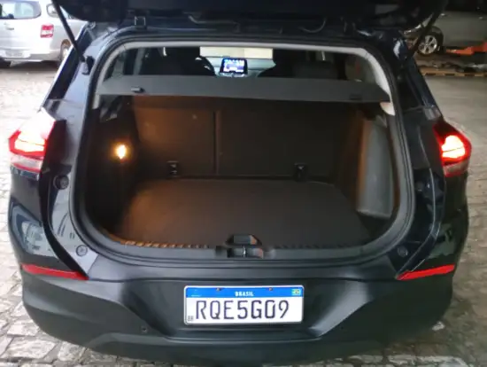 CHEVROLET-TRACKER-2023