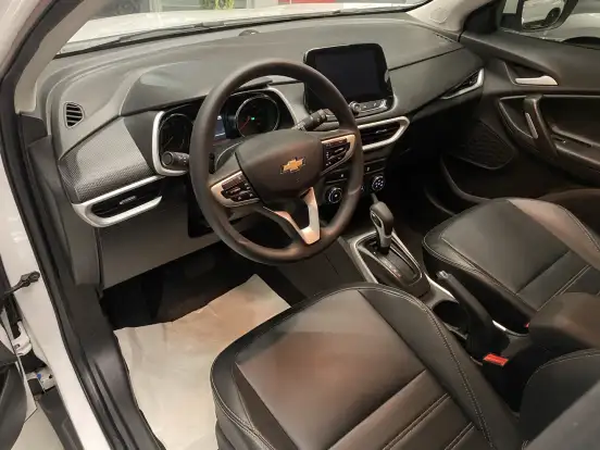 CHEVROLET-TRACKER-2024