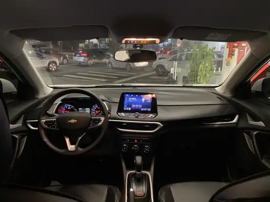 CHEVROLET-TRACKER-2024