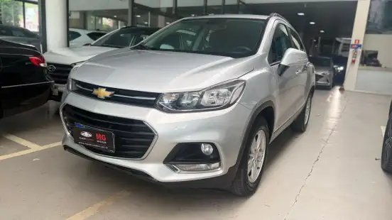 CHEVROLET-TRACKER-2018