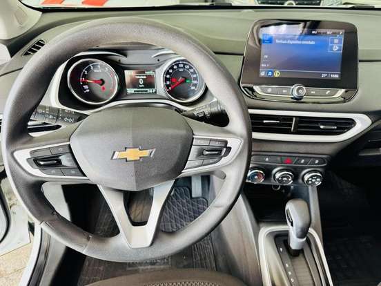CHEVROLET-TRACKER-2020