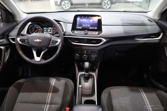 CHEVROLET-TRACKER-2024