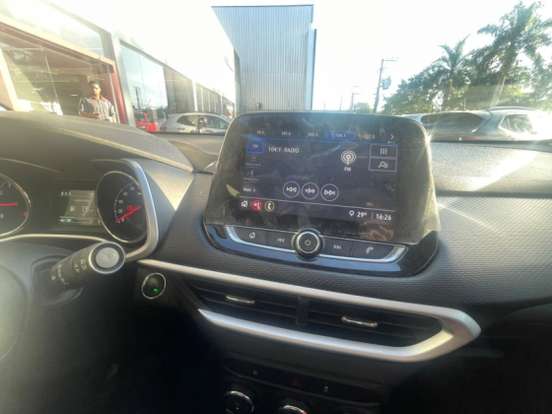 CHEVROLET-TRACKER-2023