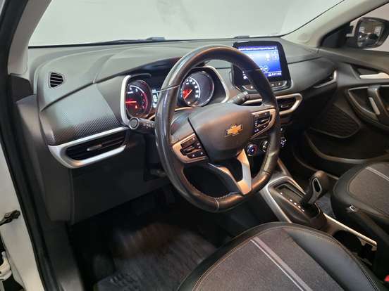 CHEVROLET-TRACKER-2021