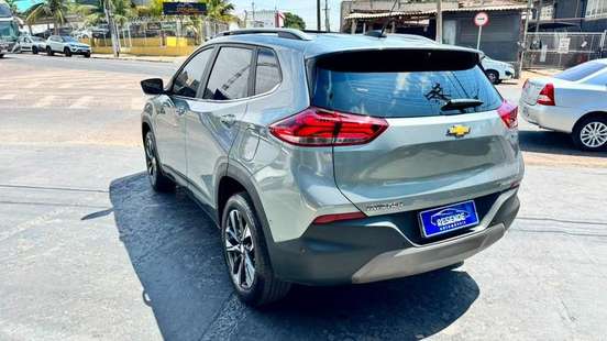 CHEVROLET-TRACKER-2024