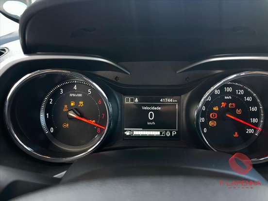 CHEVROLET-TRACKER-2024