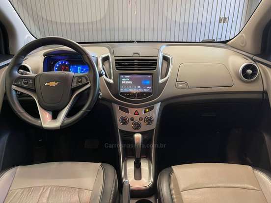 CHEVROLET-TRACKER-2014