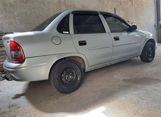 CHEVROLET-CLASSIC-1.0 MPFI LIFE 8V FLEX 4P MANUAL CHEVROLET-CLASSIC-2006