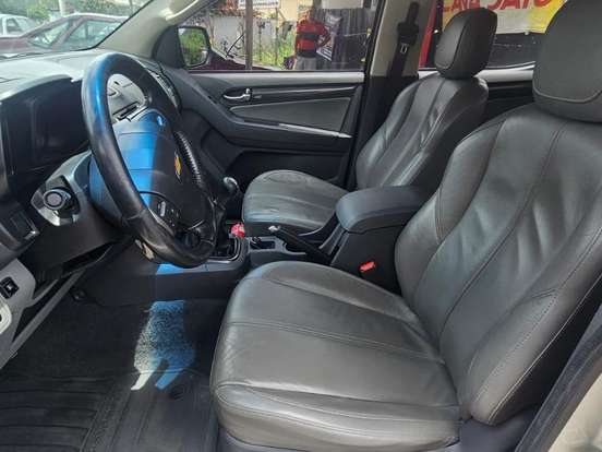 CHEVROLET-S10-2.4 LTZ 4X2 CD 8V FLEX 4P MANUAL CHEVROLET-S10-2013