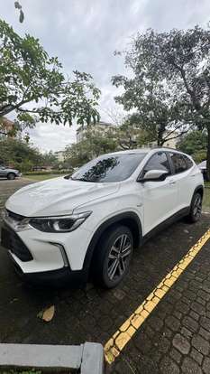 CHEVROLET-TRACKER-2024